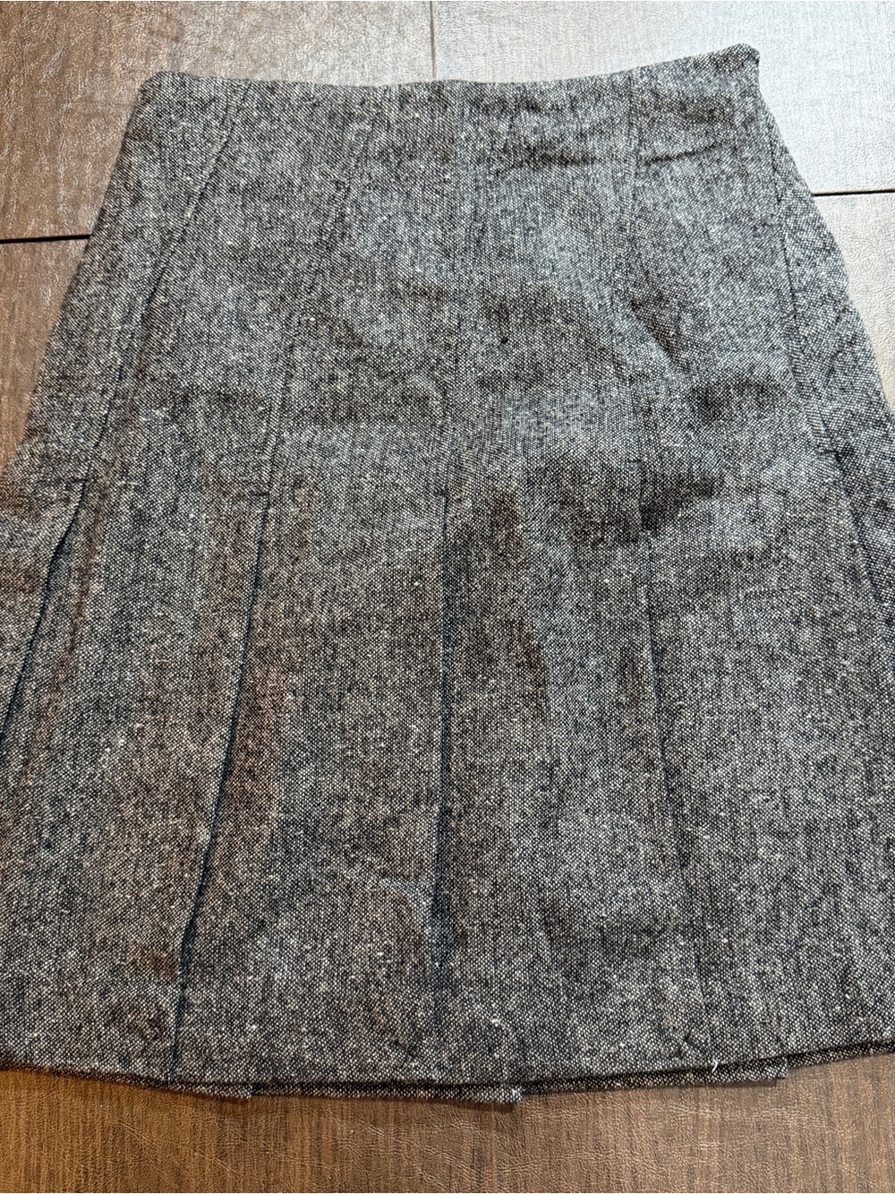 Banana Republic Wool Blend Pleated Mini Skirt Size 4 NWT